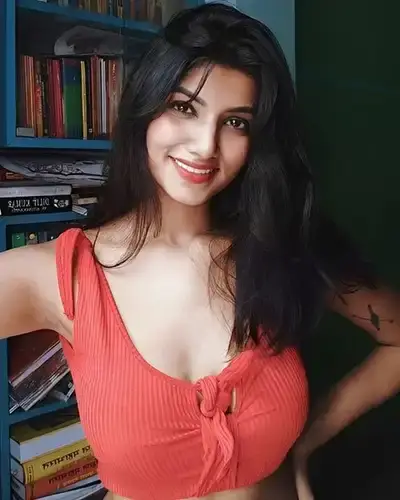 Phagi Call Girl